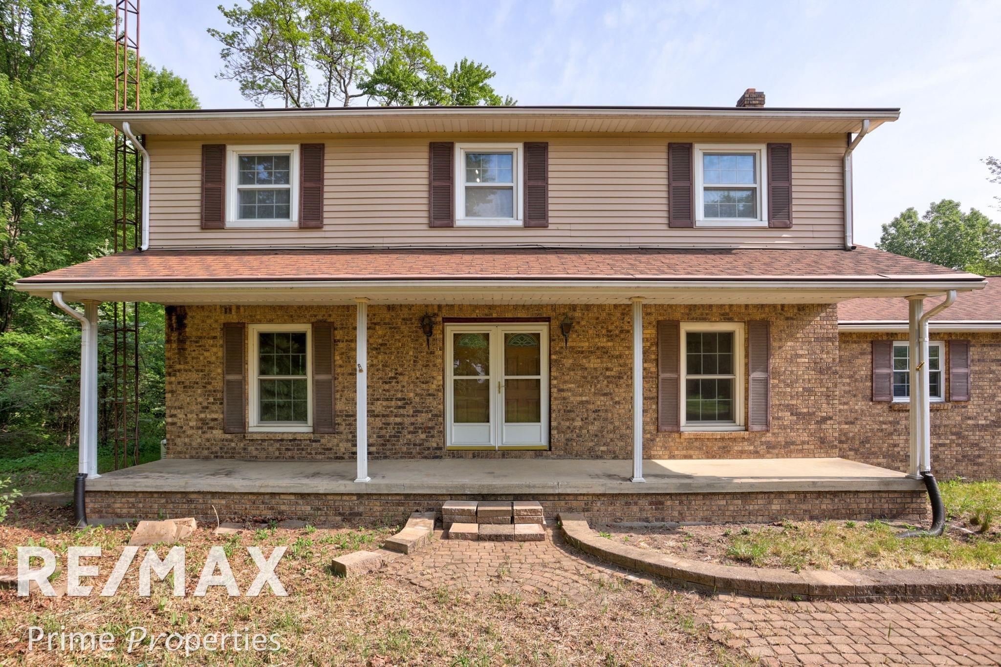 8440 Arbela Road Millington, MI 48746 - Photo 5 of 65 50111386-4.JPG