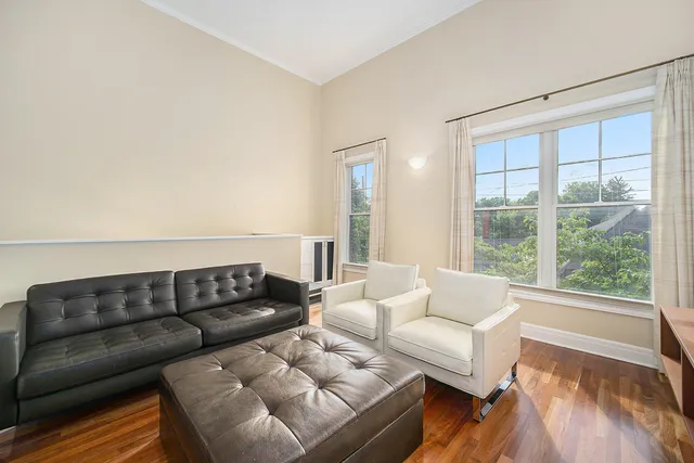 $4,500 | 431 South Ashley Street, Ann Arbor, MI 48104