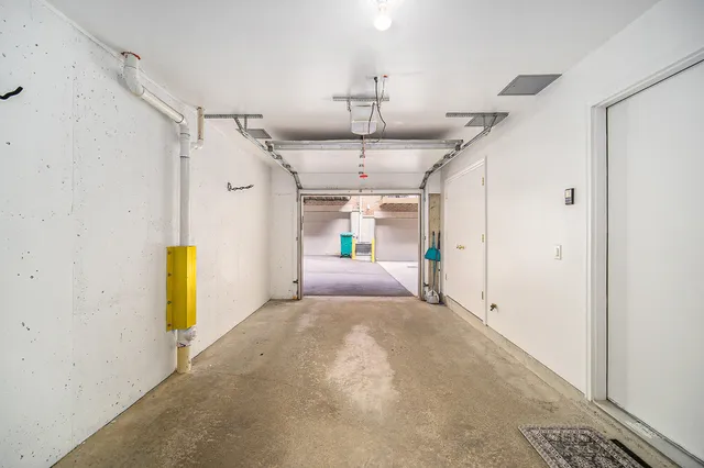 $4,500 | 431 South Ashley Street, Ann Arbor, MI 48104