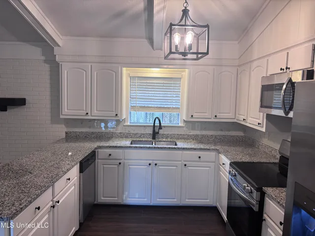 $235,000 | 2607 Jennifer Drive, Pearl, MS 39208