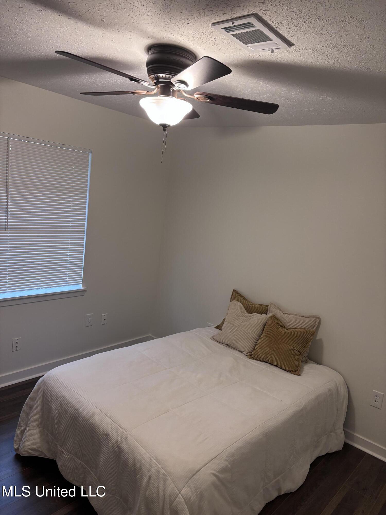2607 Jennifer Drive Pearl, MS 39208 - Photo 23 of 29 Back Bedroom