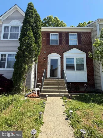 $1,200 | 17929 Milroy Drive, Dumfries, VA 22026