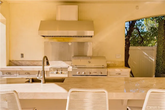 $6,160,000 | 19426 Vía Del Caballo, Yorba Linda, CA 92886