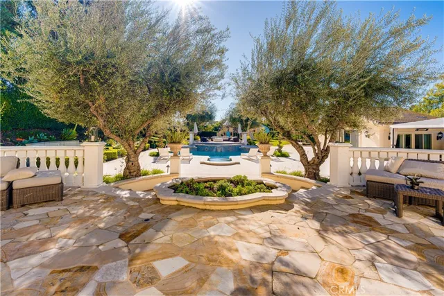 $6,160,000 | 19426 Vía Del Caballo, Yorba Linda, CA 92886