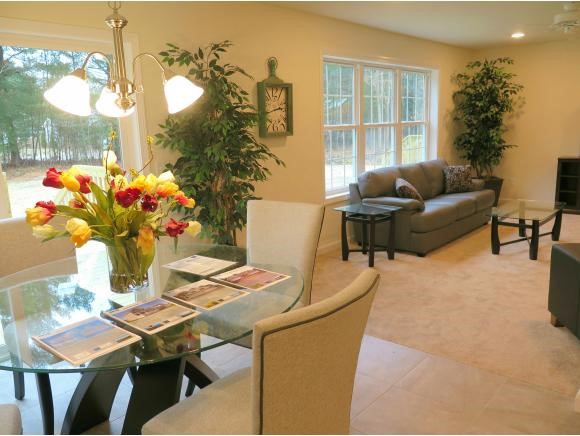 225 Fox Run, Unit 4 Colchester, VT 05446 - Photo 7 of 36 Gallery Image 7