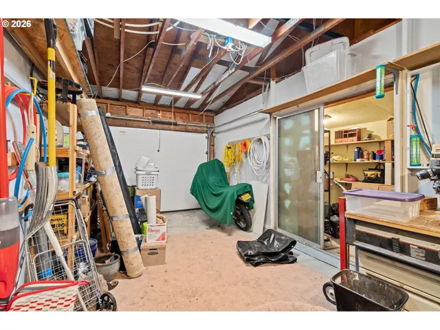 a view of a house with porch