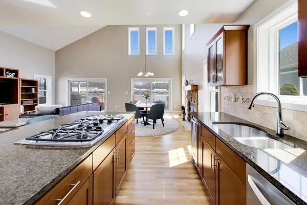 $700,000 | 425 Island Pointe Drive, St. Joseph, MI 49085