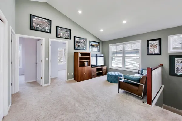 $700,000 | 425 Island Pointe Drive, St. Joseph, MI 49085