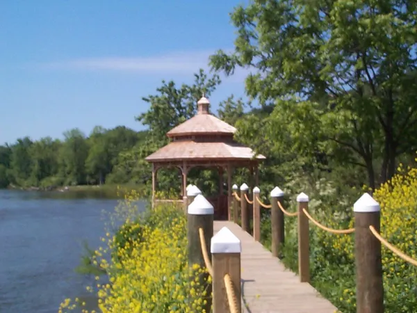 $700,000 | 425 Island Pointe Drive, St. Joseph, MI 49085