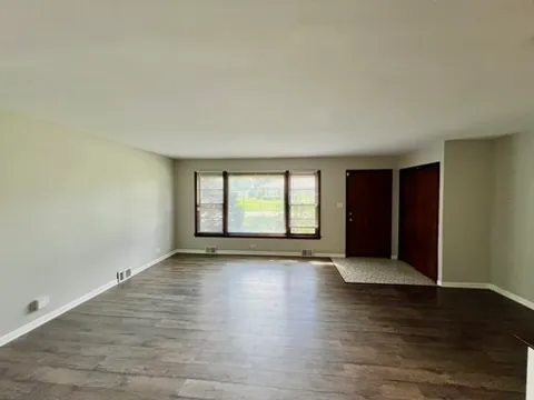 $322,000 | 12513 South McVickers Avenue, Palos Heights, IL 60463