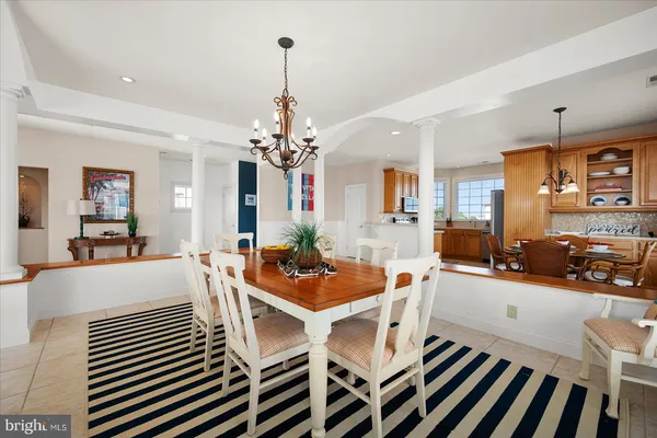 $1,100,000 | 12901 Old Bridge Road, Unit PH8 2, Ocean City, MD 21842