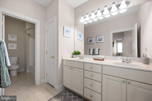 $1,100,000 | 12901 Old Bridge Road, Unit PH8 2, Ocean City, MD 21842