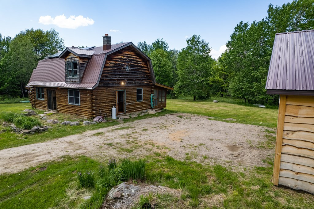 172 Brown Road Malone, NY 12953 - Photo 3 of 40 Gallery Image 3