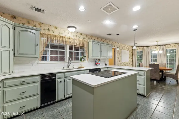 $489,500 | 4519 Highway 589, Sumrall, MS 39482
