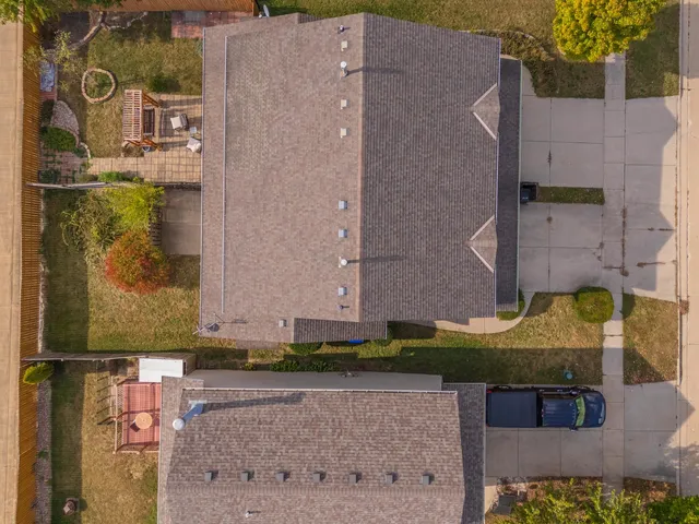 $249,900 | 26 Vermont Avenue, Bloomington, IL 61701