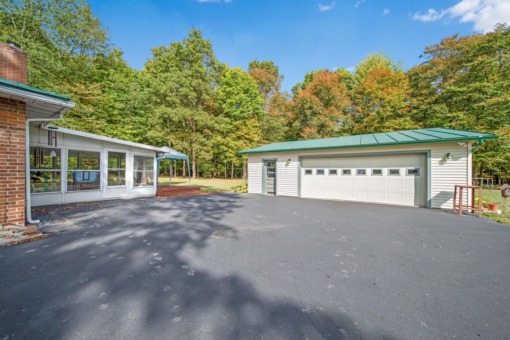 6073 Wickham Road Sycamore, OH 44882 - Photo 47 of 55 57-web-or-mls-DSC06755