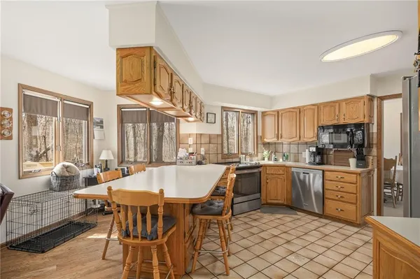 $469,000 | 9733 Highway 190, Chillicothe, MO 64601