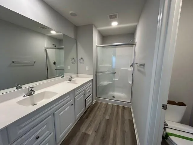 $341,700 | 9712 East 221st Street, Peculiar, MO 64078