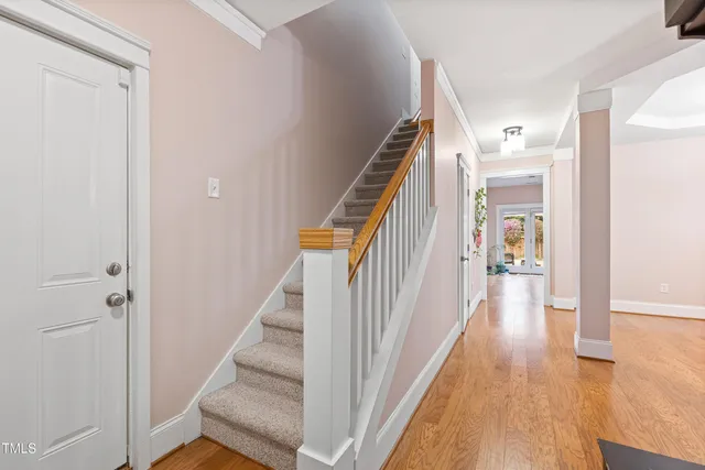 $2,850 | 204 Frontgate Drive, Cary, NC 27519