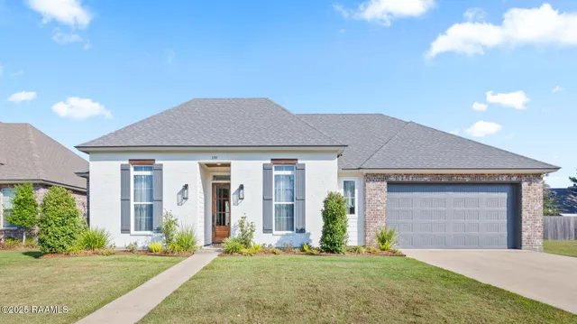$400,000 | 108 Sanctuary Lane, Lafayette, LA 70503