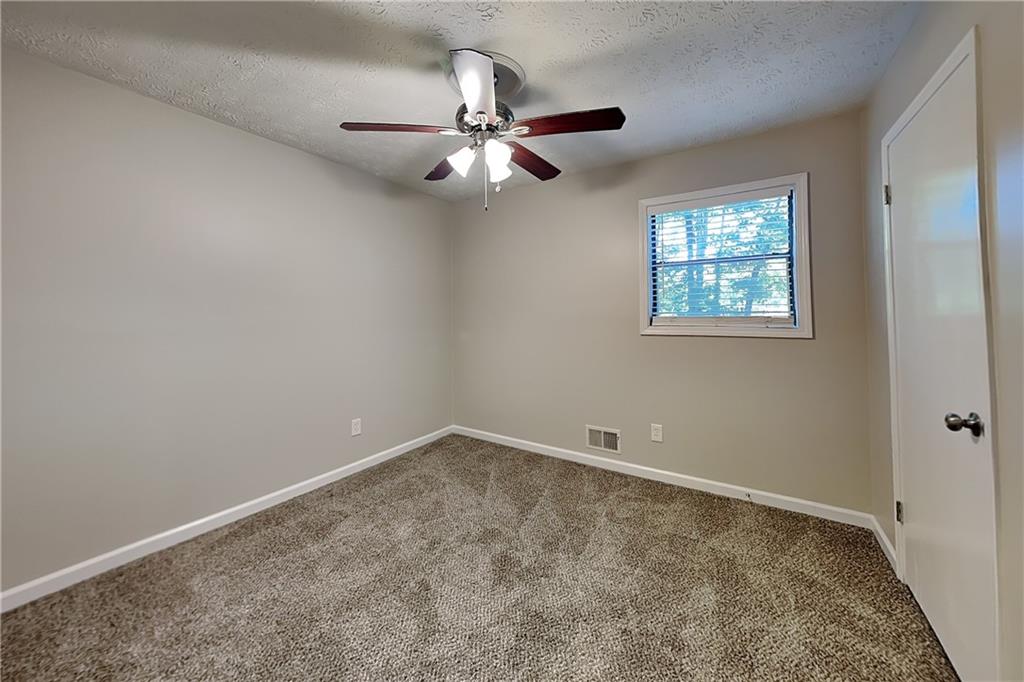265 Castleair Drive Northeast Kennesaw, GA 30144 - Photo 11 of 19 Gallery Image 11