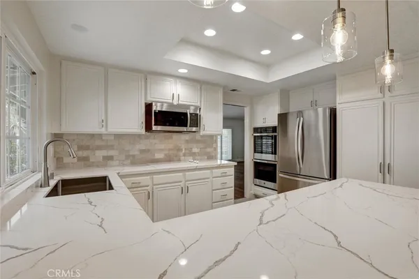 $6,995 | 16 Sycamore Creek, Irvine, CA 92603