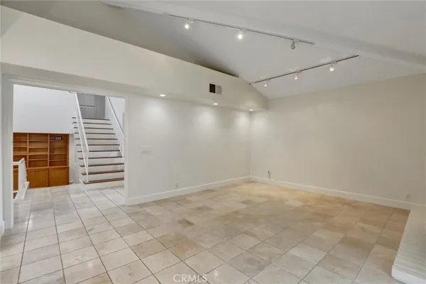 $6,995 | 16 Sycamore Creek, Irvine, CA 92603