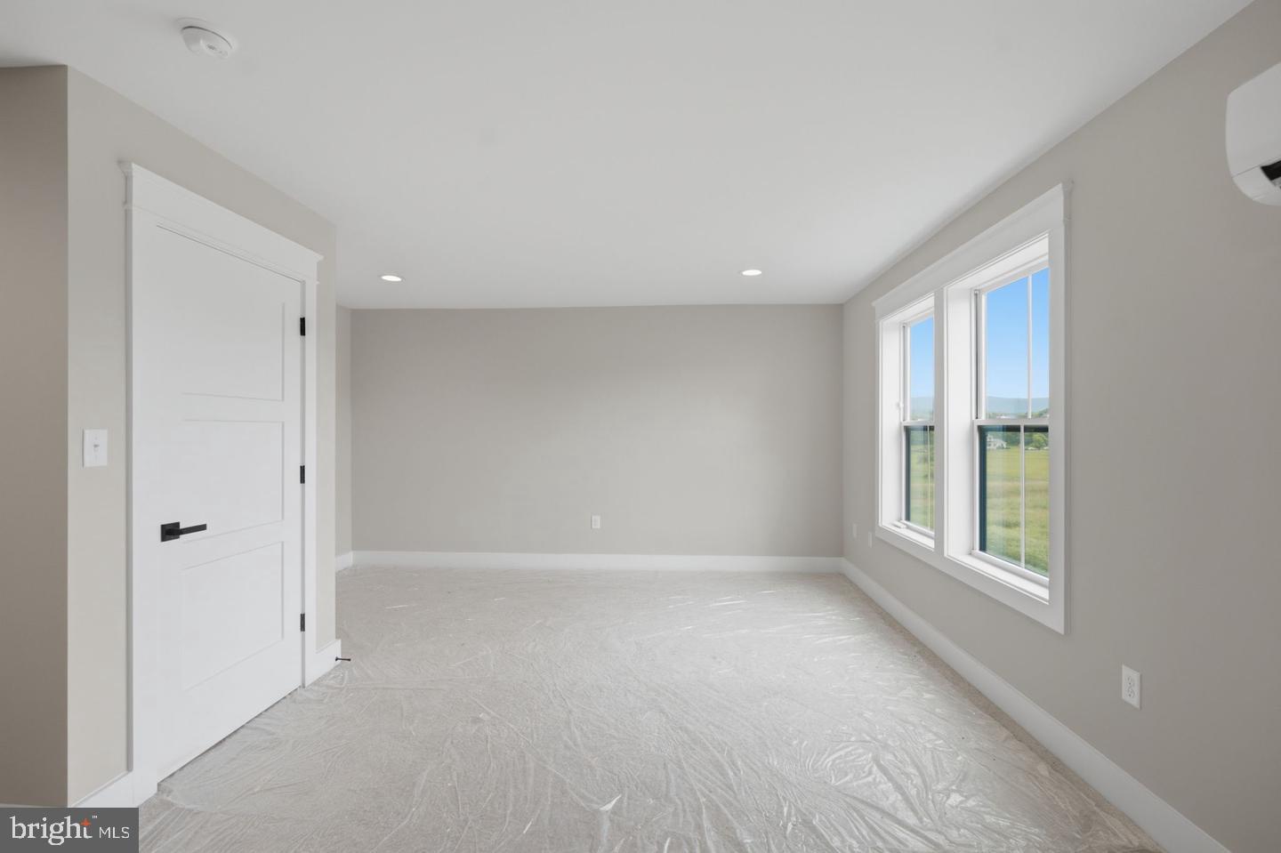Keyes Ferry Road Harpers Ferry, WV 25425 - Photo 26 of 57 Bright and airy blank canvas room.