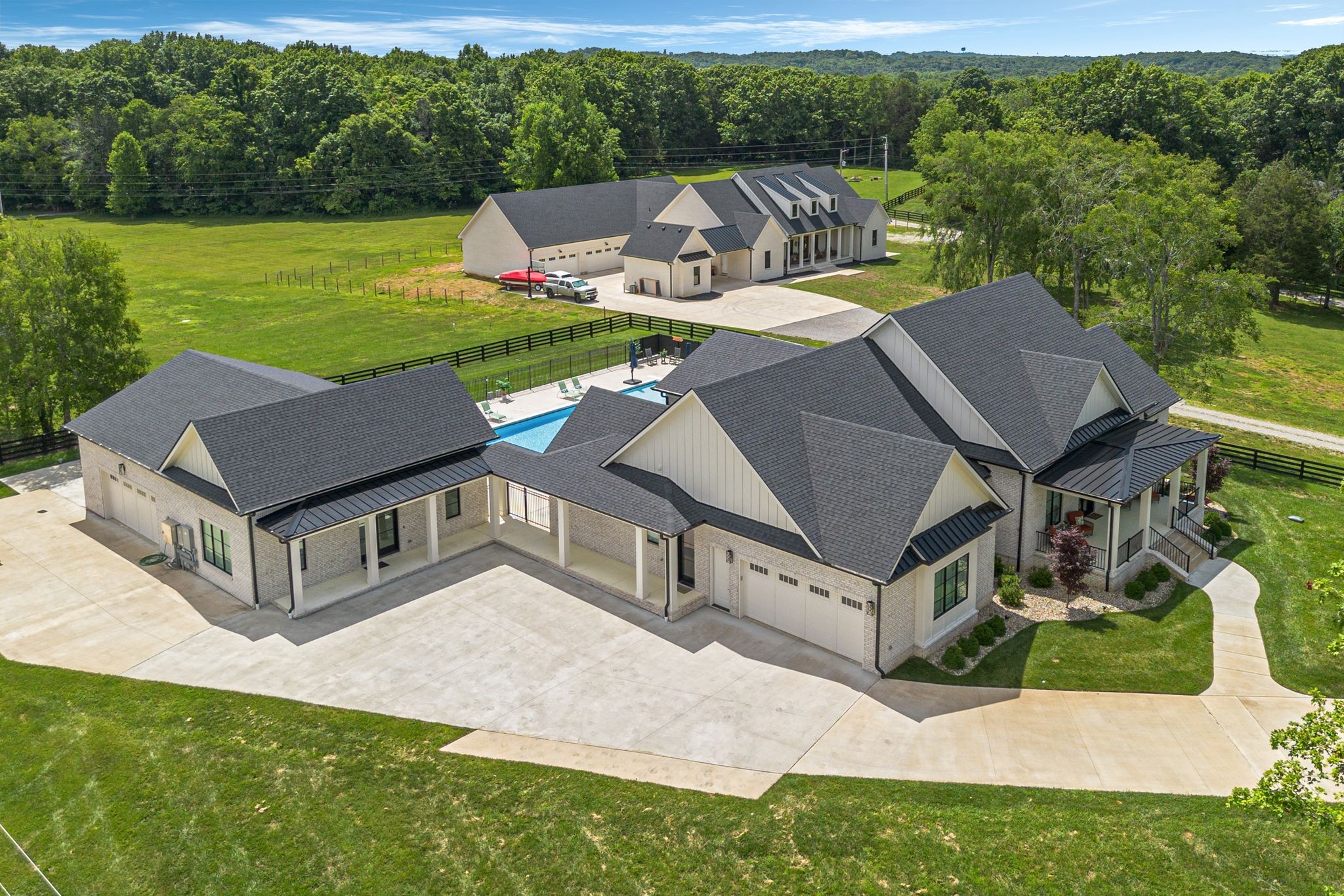 2836 Buford Lane Spring Hill, TN 37174 - Photo 5 of 41 a view of a house with a yard and sitting area