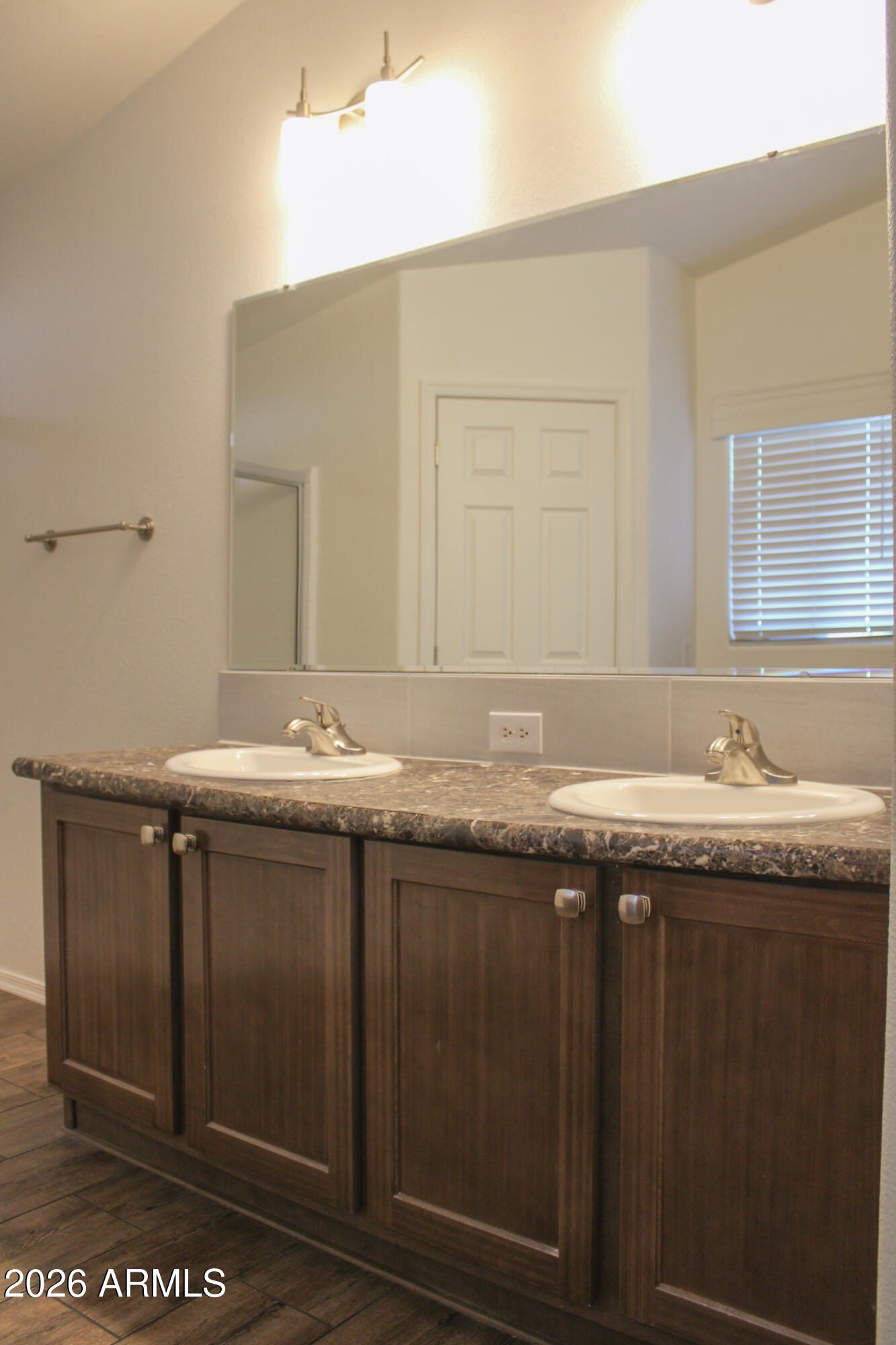 1056 Wheeler Road Camp Verde, AZ 86322 - Photo 17 of 28 Primary Bath