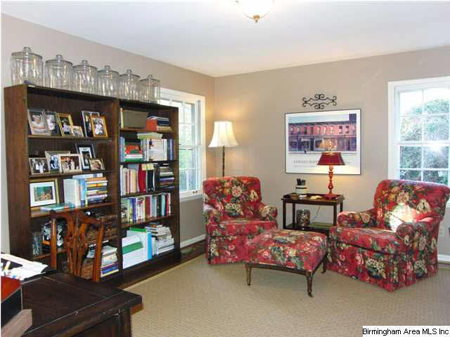 101 Pine Ridge Circle Birmingham, AL 35213 - Photo 8 of 32
