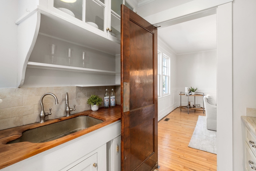 40 Hillcrest Road Belmont, MA 02478 - Photo 13 of 39 a kitchen with a refrigerator and sink