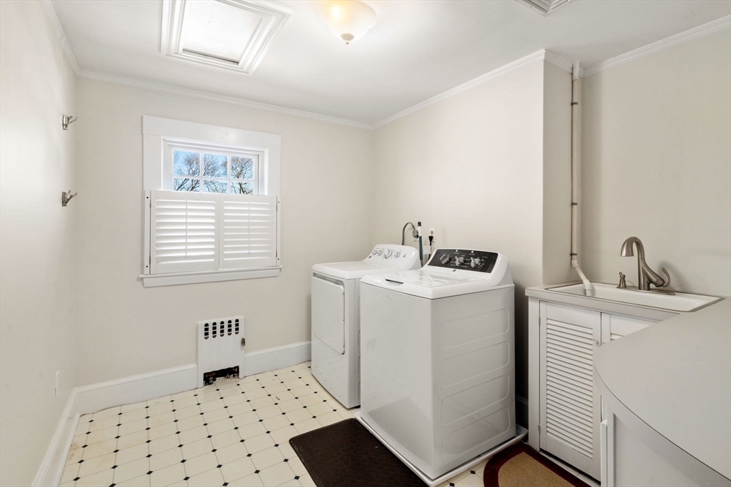 40 Hillcrest Road Belmont, MA 02478 - Photo 27 of 39 a utility room with dryer and washer