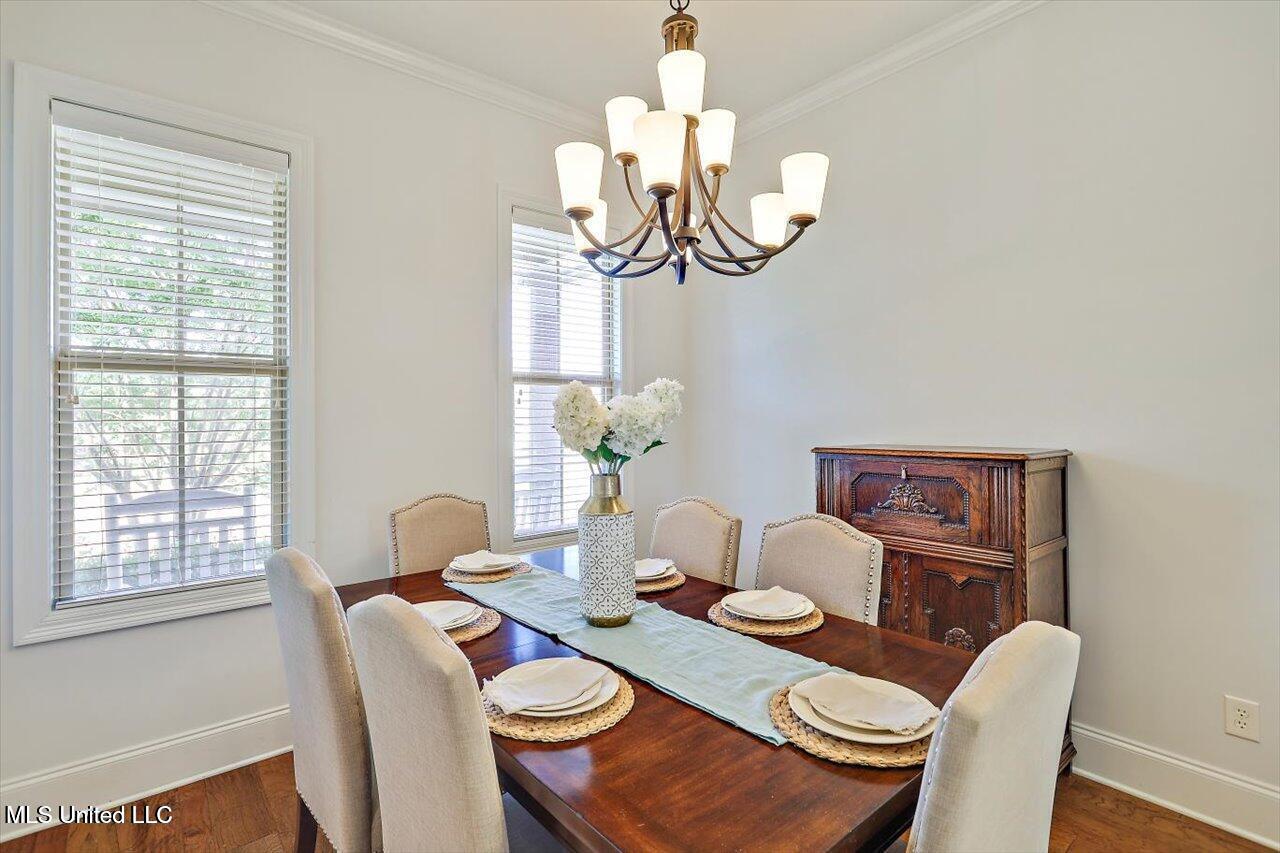 137 Camden Crossing Madison, MS 39110 - Photo 2 of 25 DIning room 137