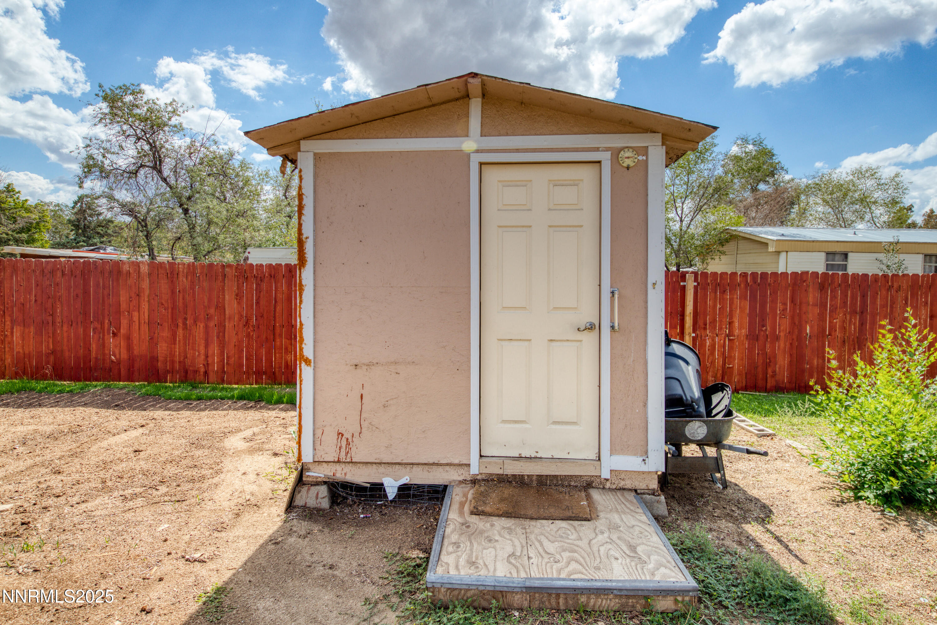 5760 Leon Drive Sun Valley, NV 89433 - Photo 32 of 42