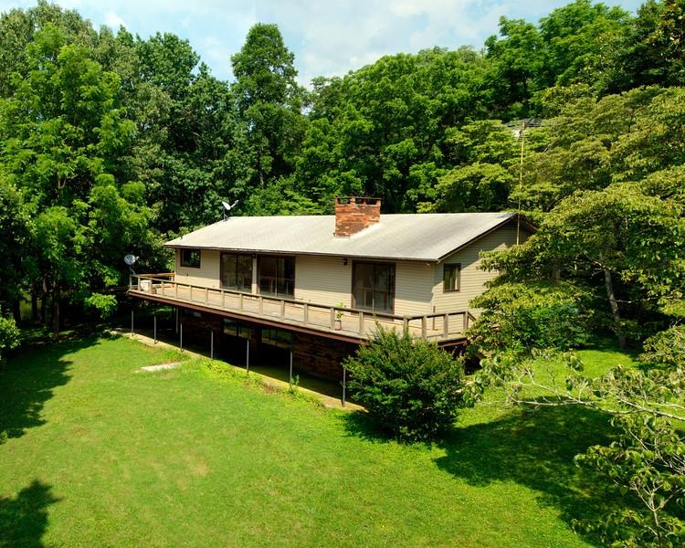 138 Hart Orchard Road Kingston, TN 37763 - Photo 7 of 26 aerial view of home facing water