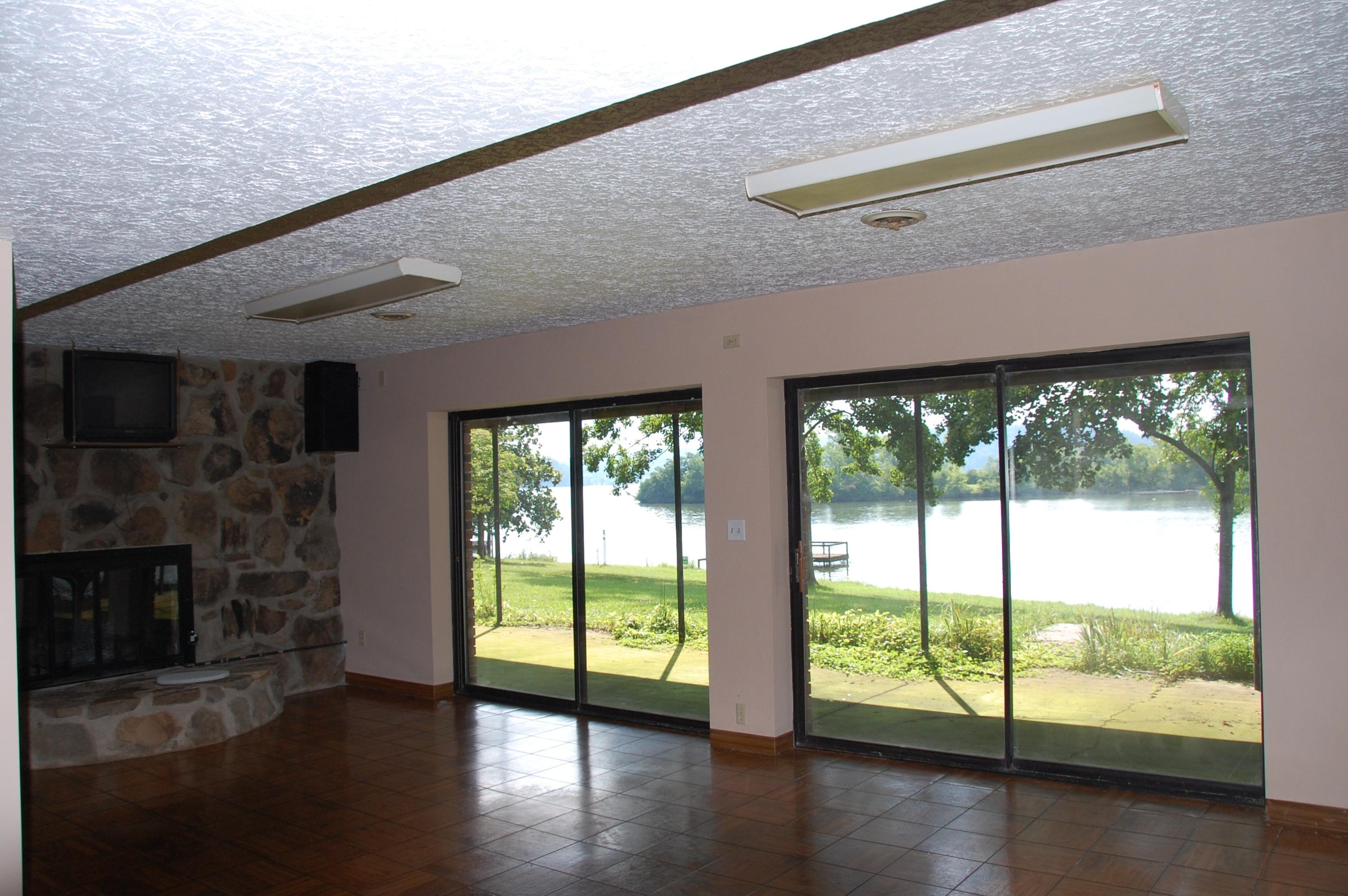 138 Hart Orchard Road Kingston, TN 37763 - Photo 9 of 26 main channel view from lower rec room