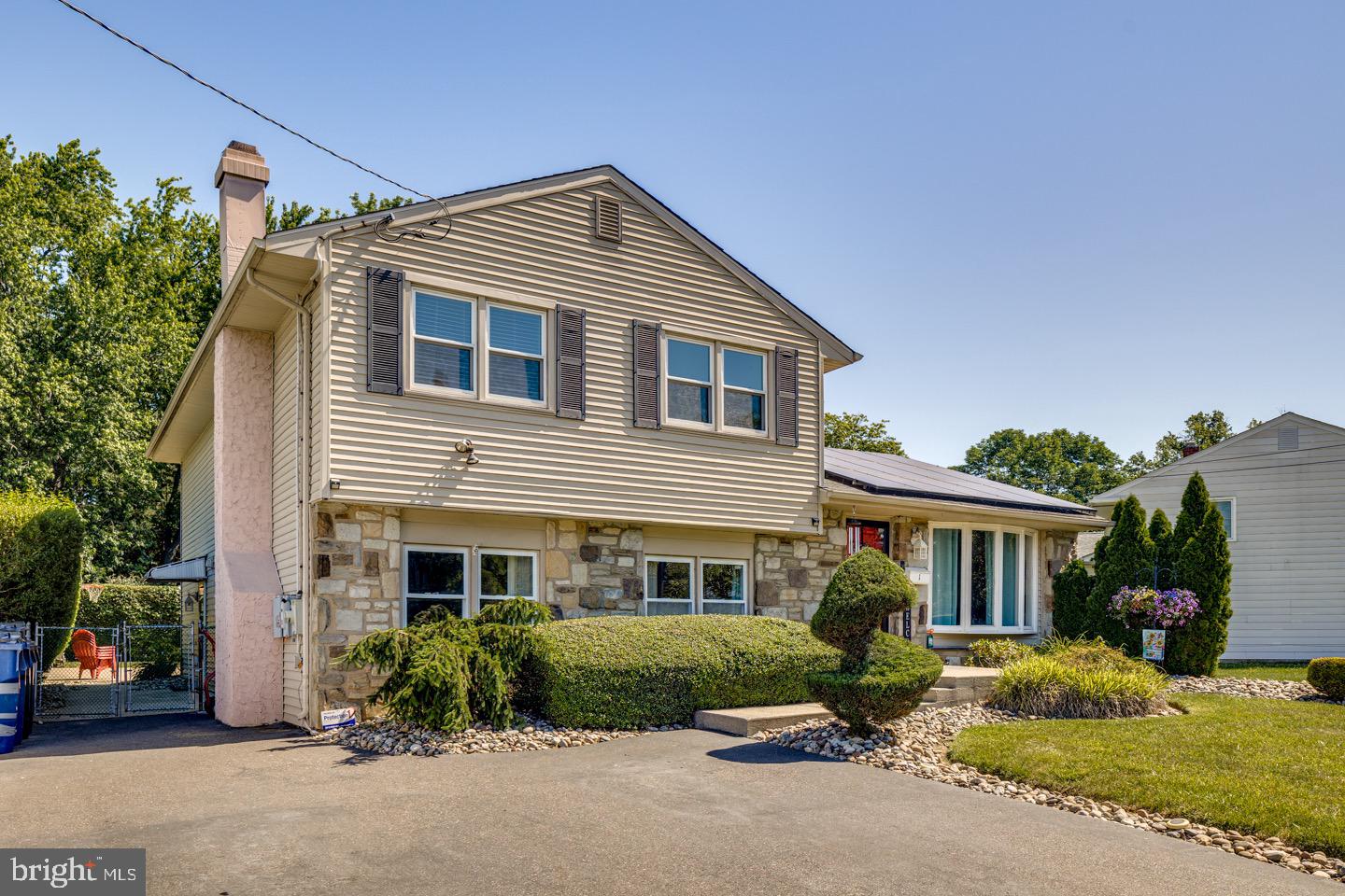 1 Great Oak Road Voorhees, NJ 08043 - Photo 3 of 34 Gallery Image 3