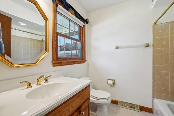 $574,500 | 15865 West Burleigh Boulevard, Brookfield, WI 53005
