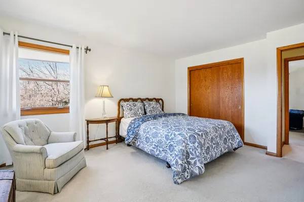 $574,500 | 15865 West Burleigh Boulevard, Brookfield, WI 53005