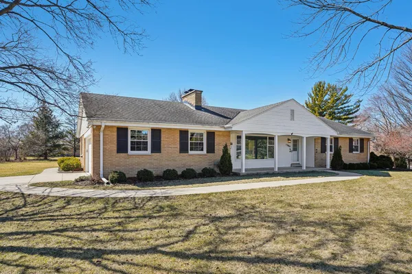 $574,500 | 15865 West Burleigh Boulevard, Brookfield, WI 53005