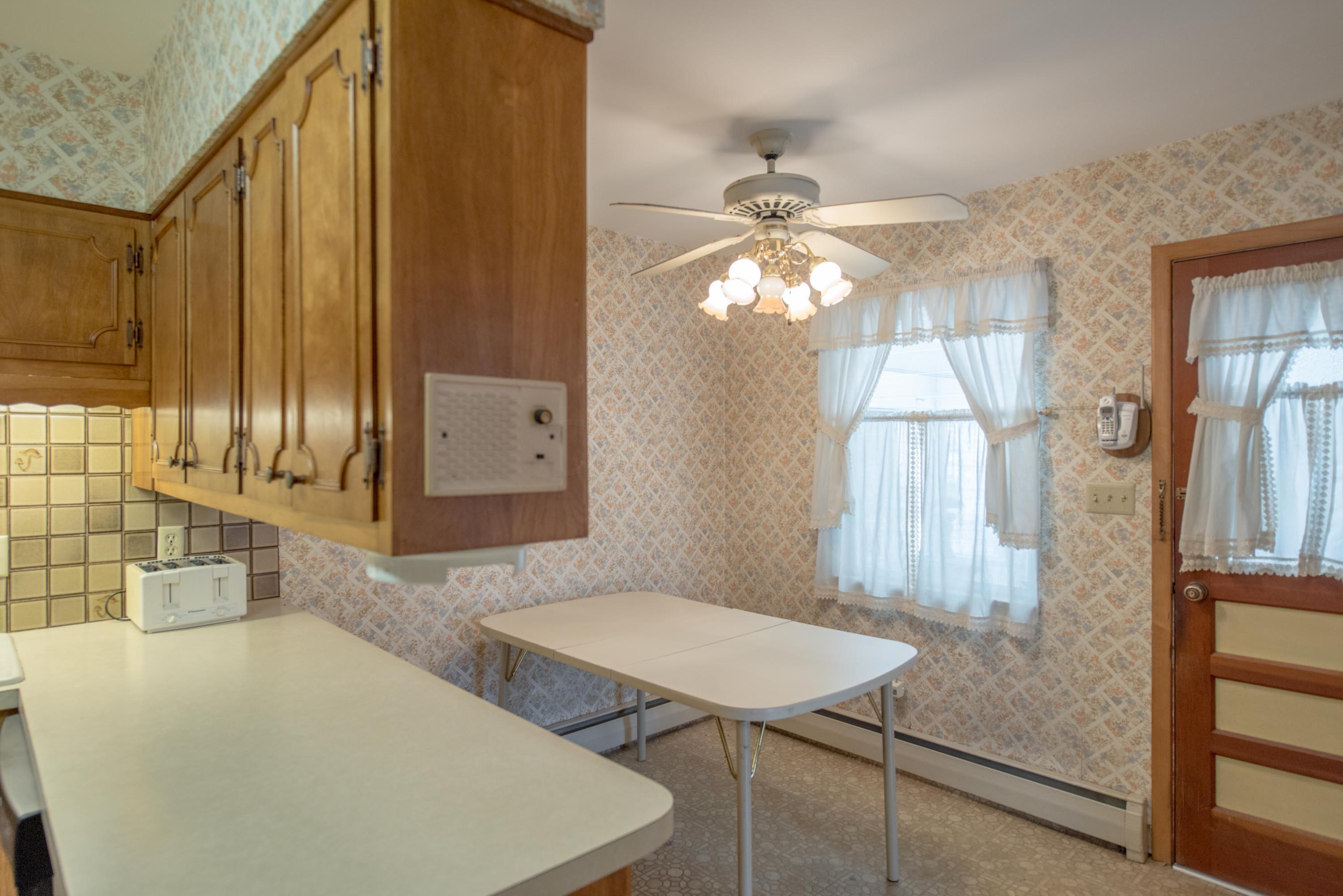 940 Plum Ridge Columbus, OH 43213 - Photo 12 of 58 Gallery Image 12
