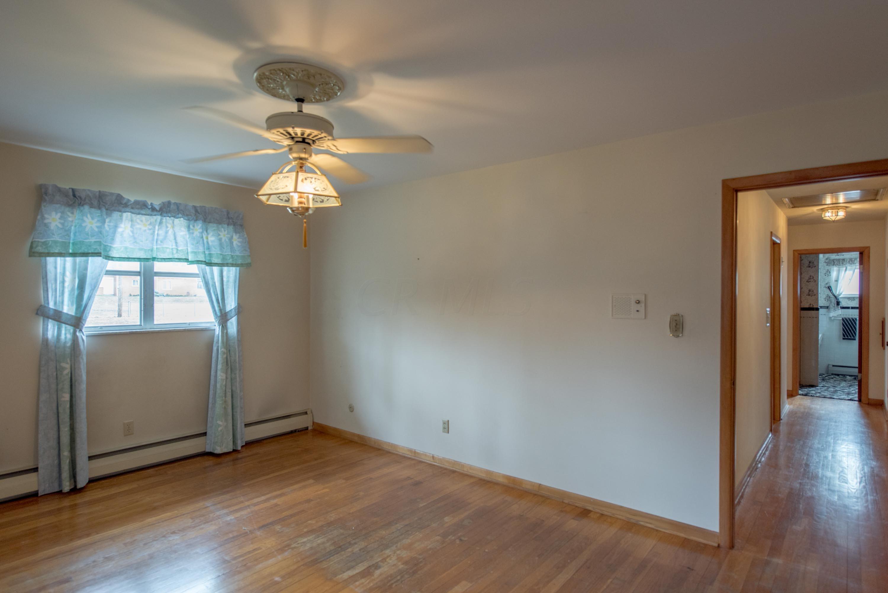 940 Plum Ridge Columbus, OH 43213 - Photo 23 of 58 Gallery Image 23