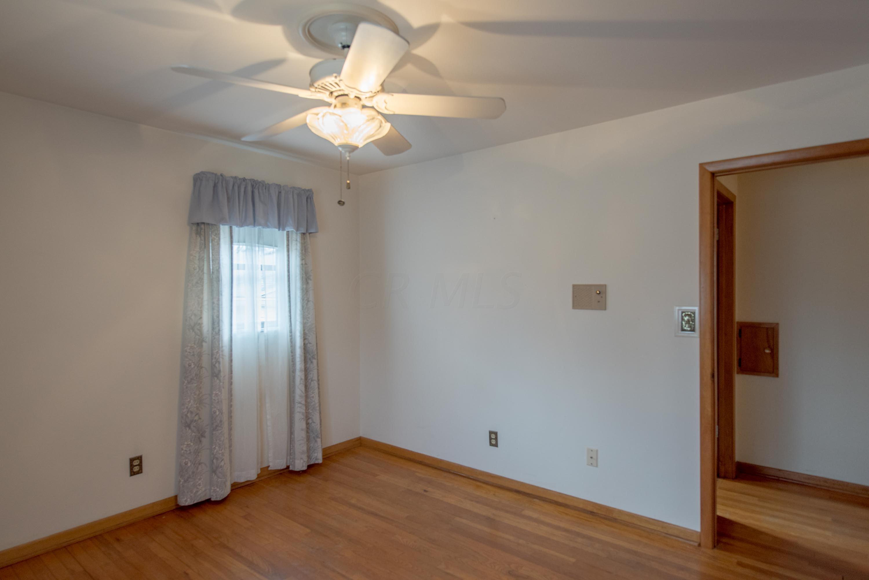 940 Plum Ridge Columbus, OH 43213 - Photo 29 of 58 Gallery Image 29