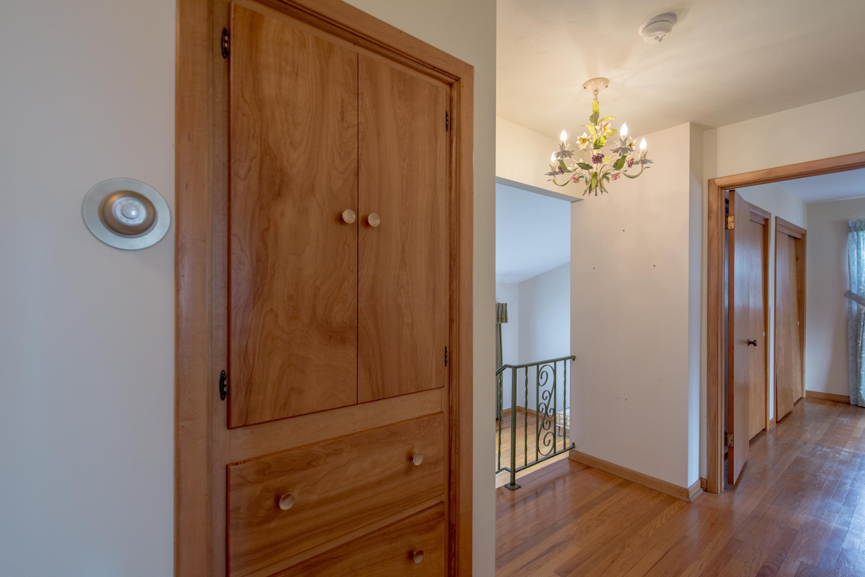940 Plum Ridge Columbus, OH 43213 - Photo 33 of 58 Gallery Image 33