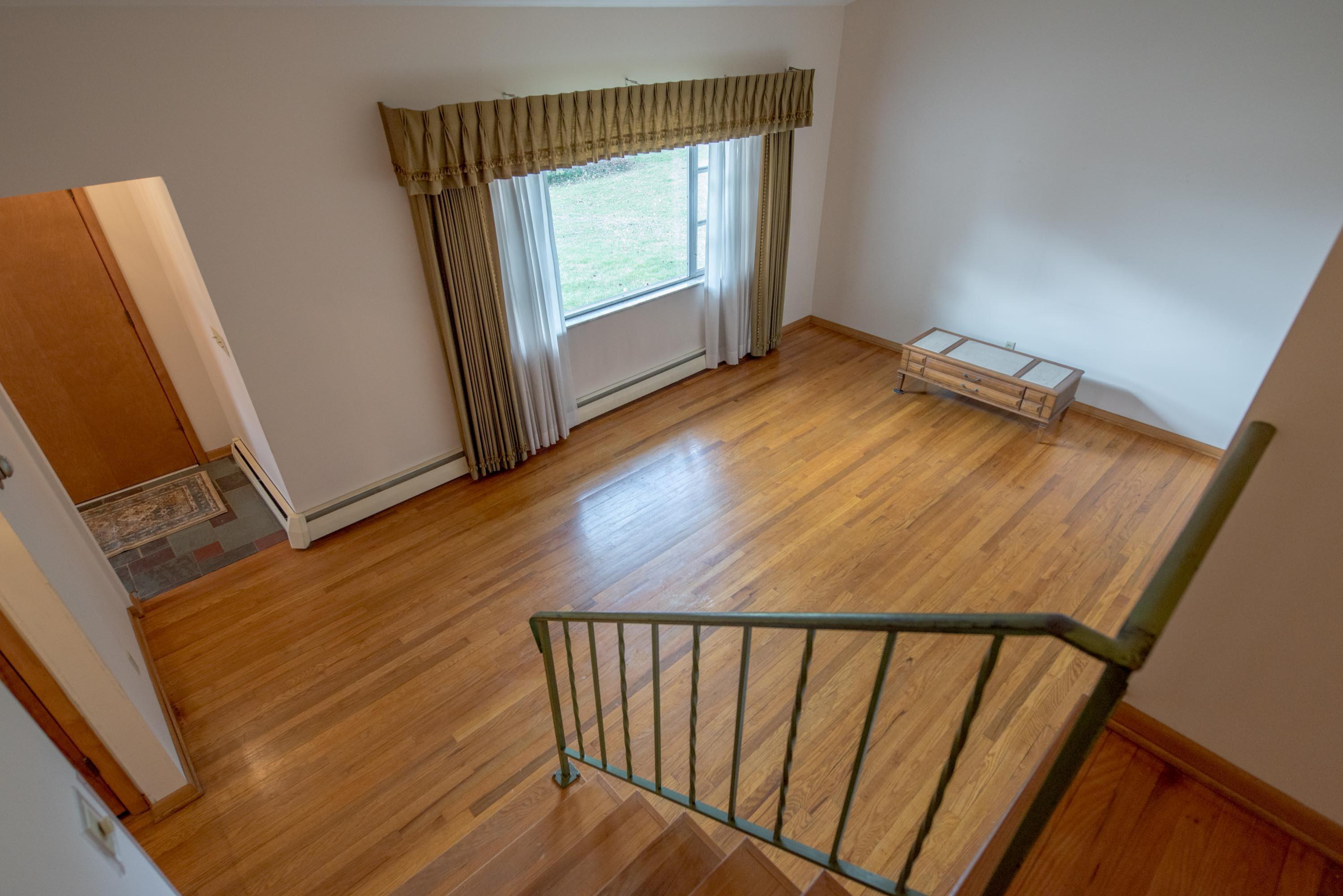 940 Plum Ridge Columbus, OH 43213 - Photo 5 of 58 Gallery Image 5
