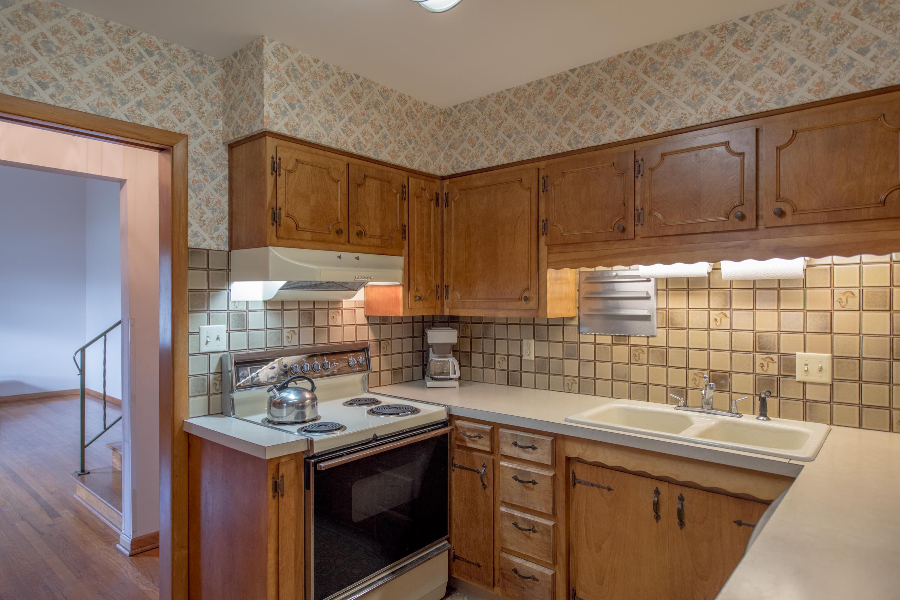 940 Plum Ridge Columbus, OH 43213 - Photo 8 of 58 Gallery Image 8