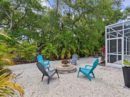 $819,950 | 2033 Long Branch Lane, Clearwater, FL 33760