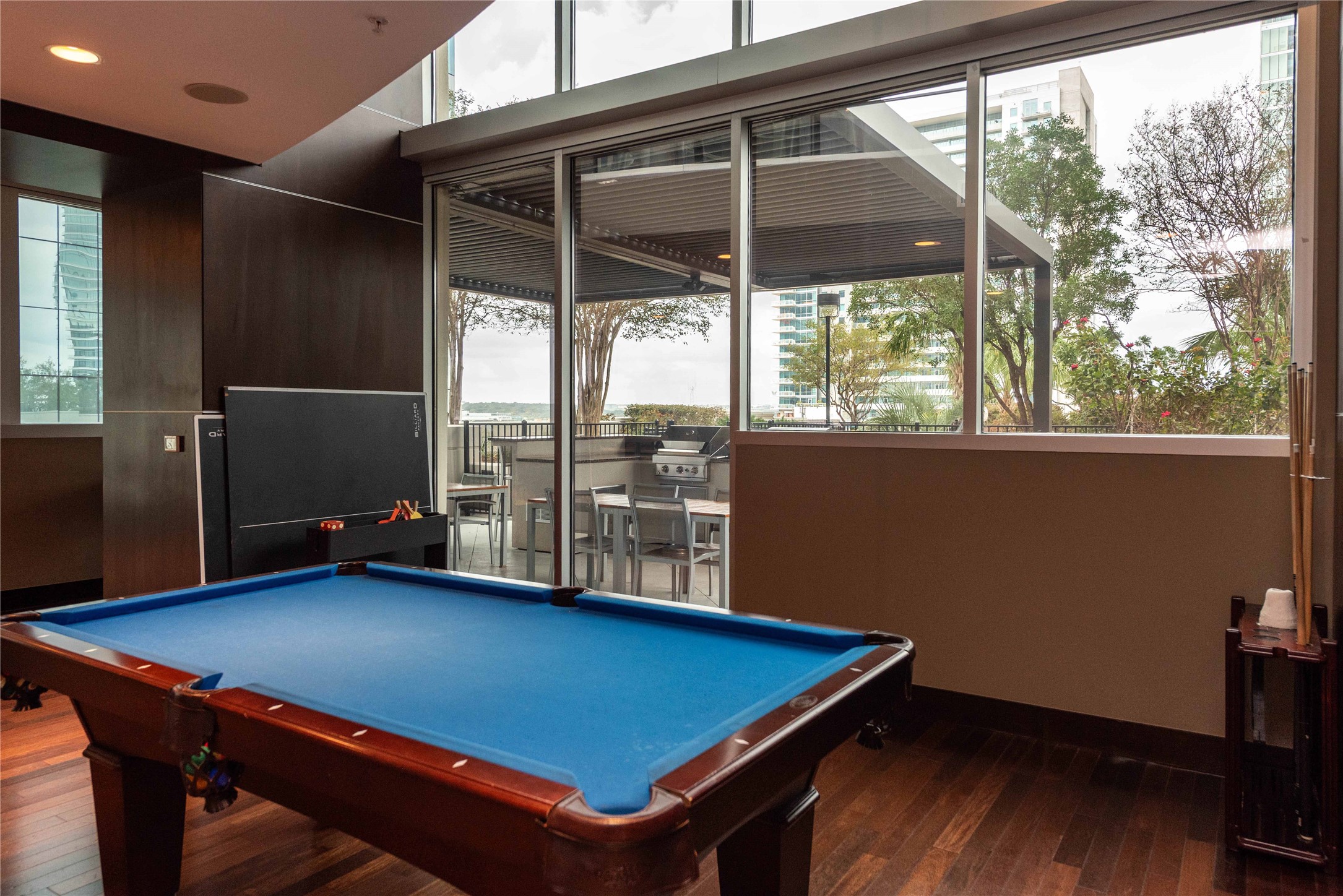 360 Nueces Street, Unit 1214 Austin, TX 78701 - Photo 28 of 38 Community game room with pool table