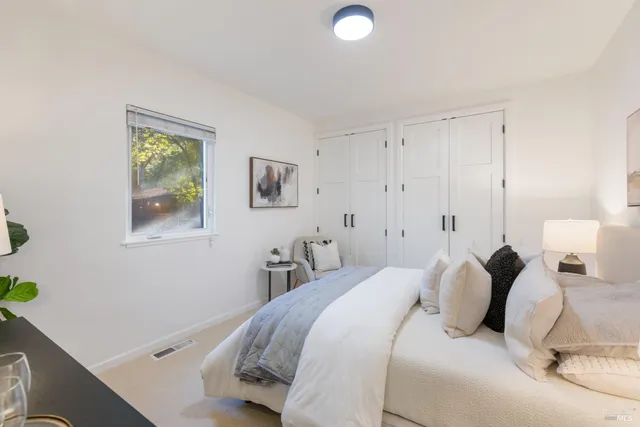 $2,195,000 | 5 Hillside Avenue, Kentfield, CA 94904